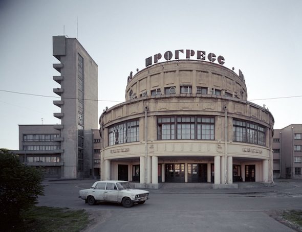 Volker Kreidler - "Cinema 'Progress' in Saint Petersburg"; courtesy the artist