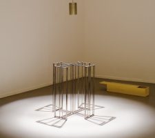 Leonor Antunes, Modo de usar #11, 2005, wooden box with engraving, aluminum, aluminum wing-nuts, 1 book, 2 acrylic protractors, 1 stainless steel lamp
